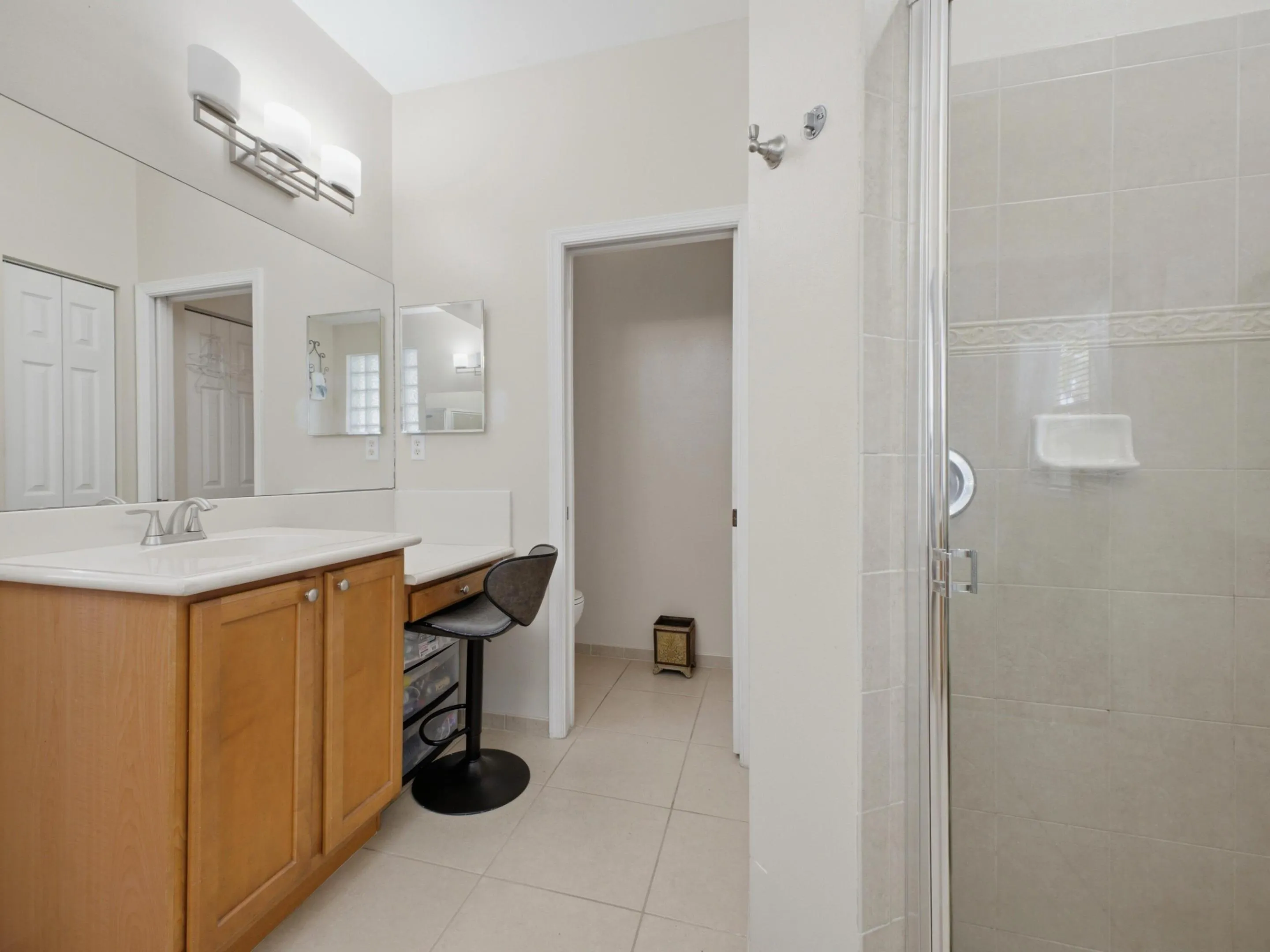 Primary_Bathroom_2