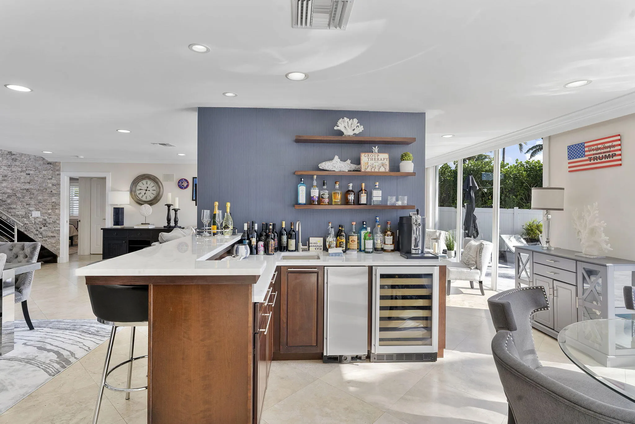 Full wet bar