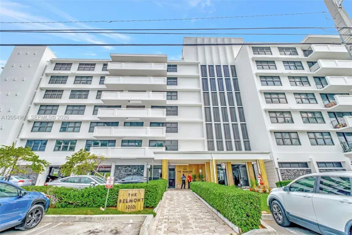 Front Entrance view