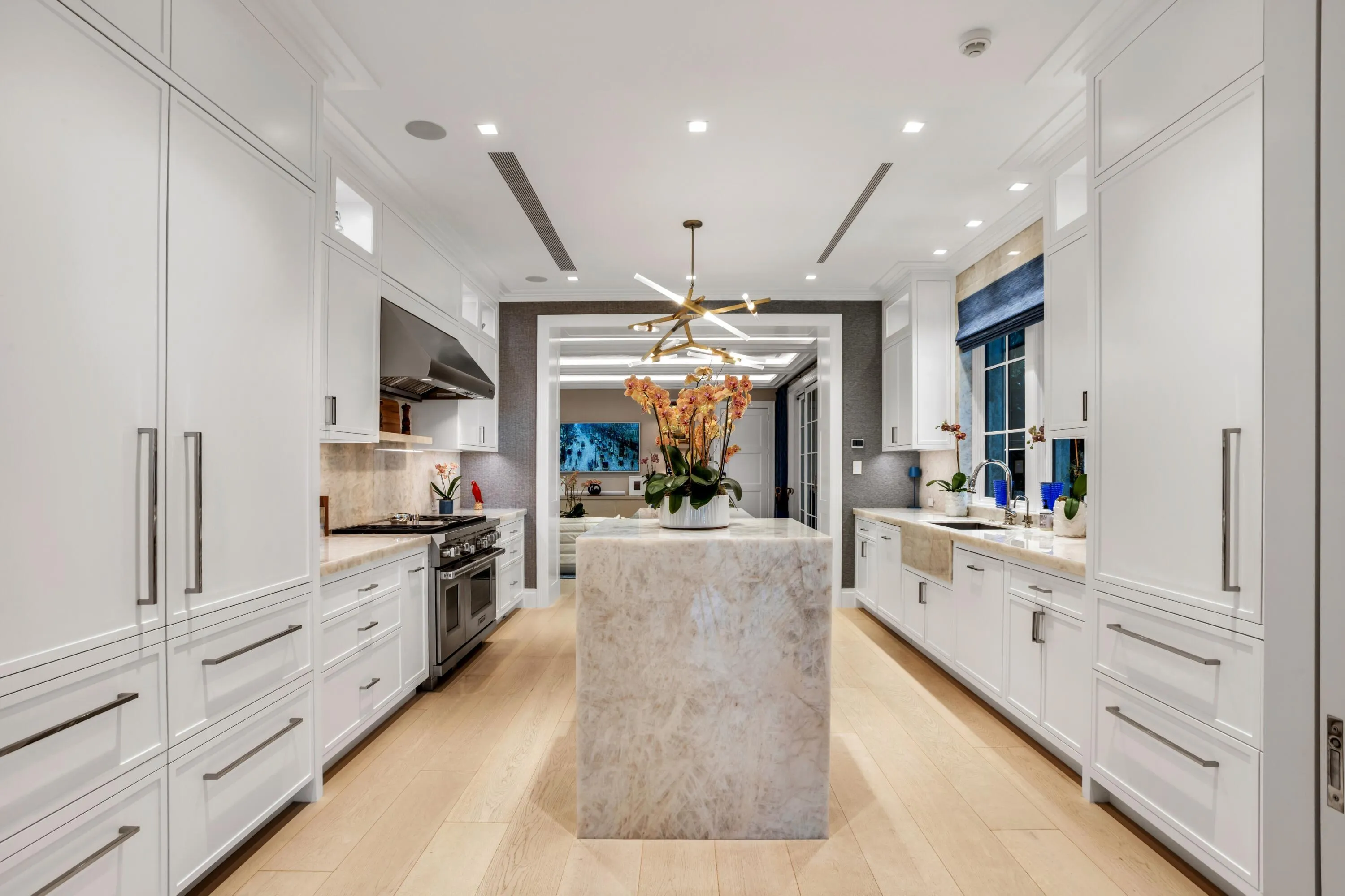 mls_KITCHEN_STRAIGHT_EB