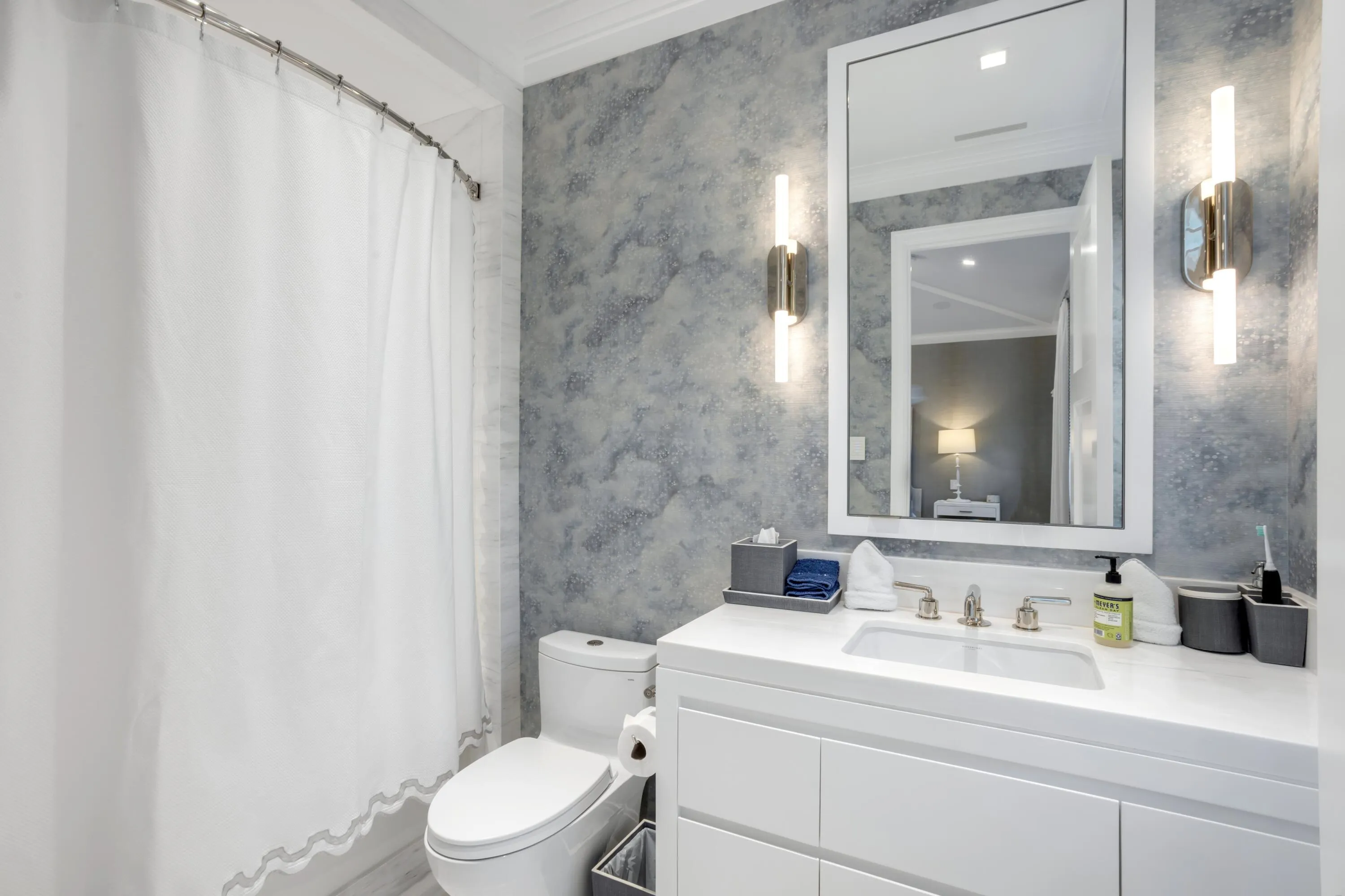 mls_BATHROOM_4_EB