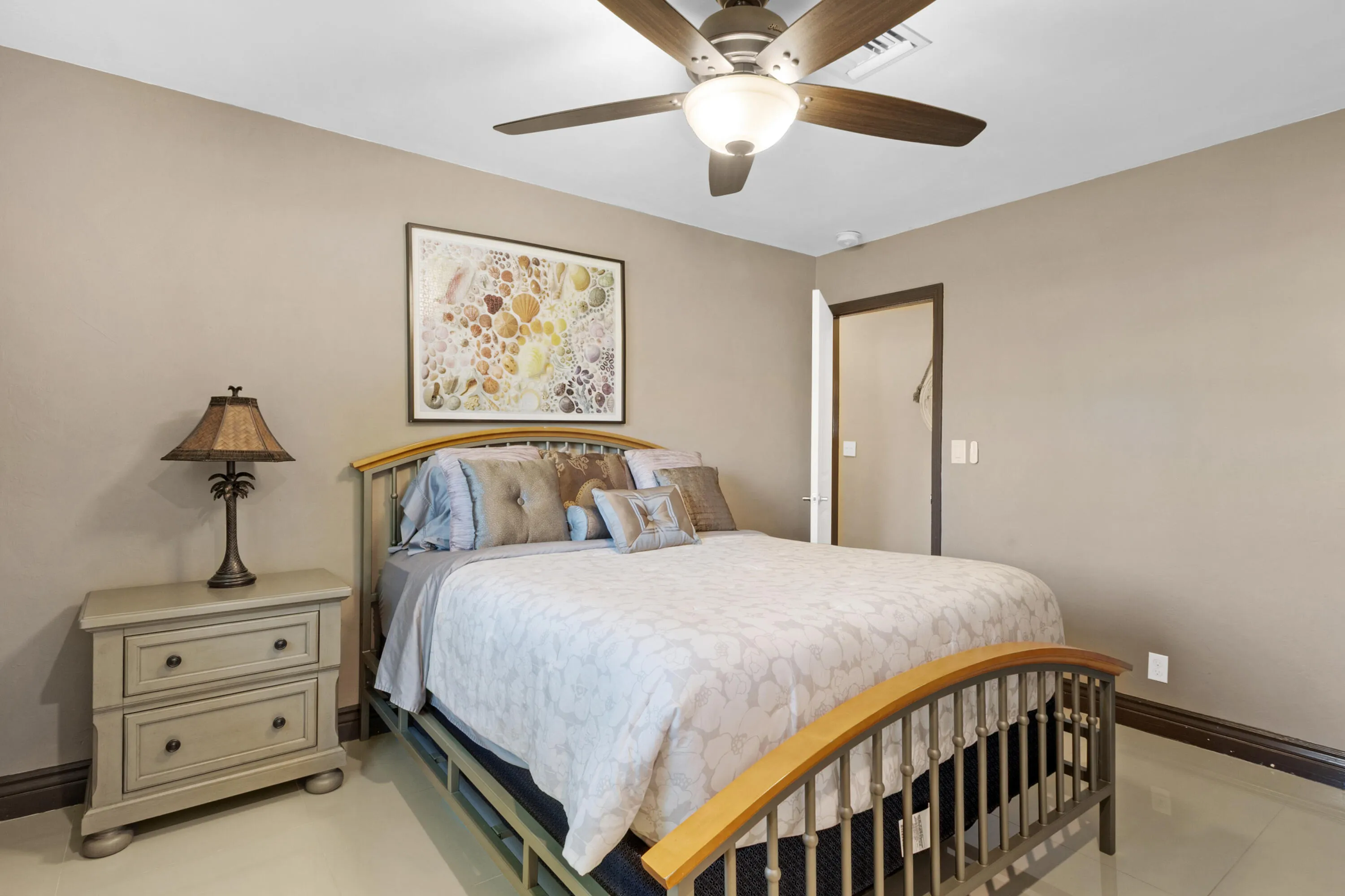 accutour_02 981-se-10th-ct -029
