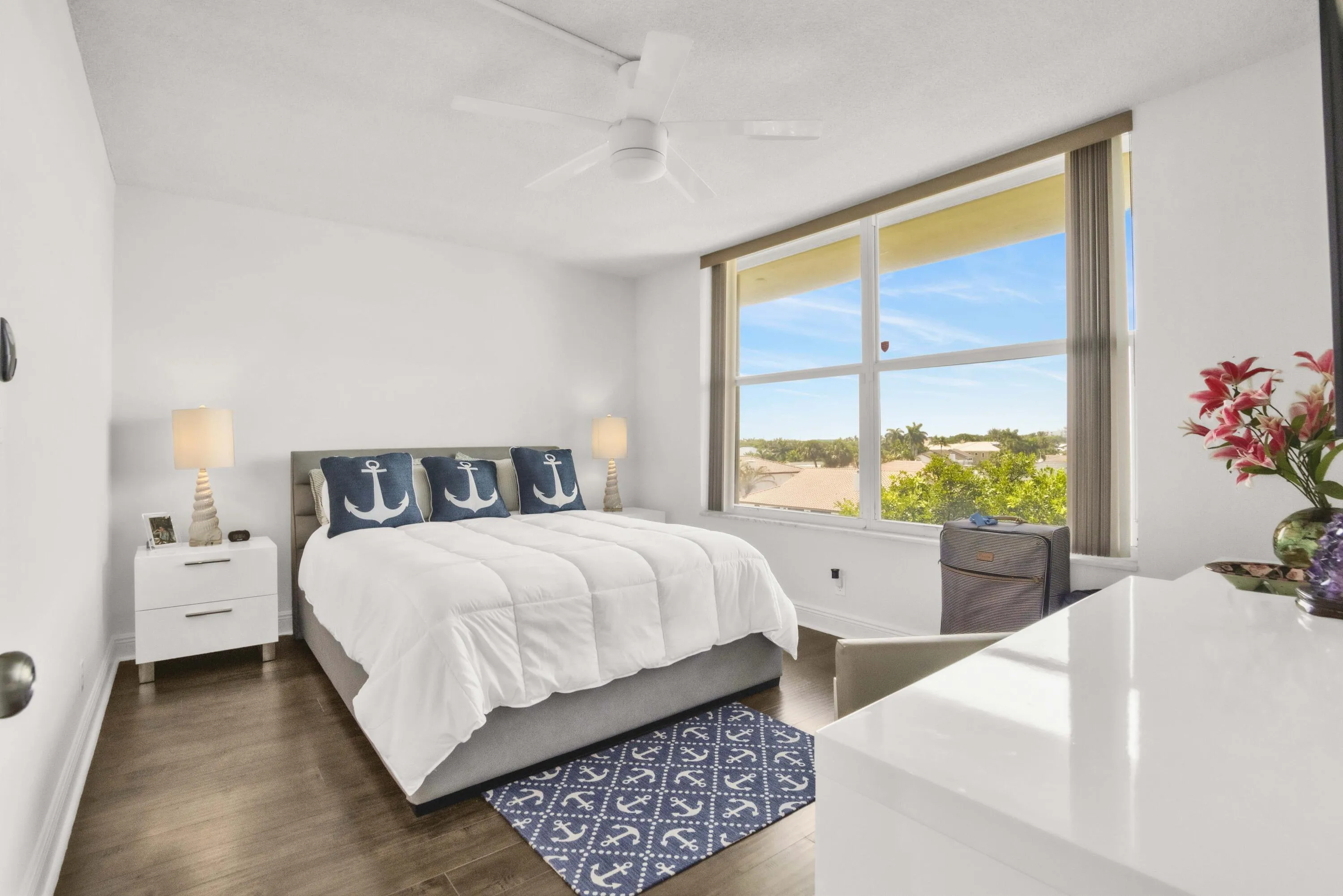 3000 NE 48th Ct-24