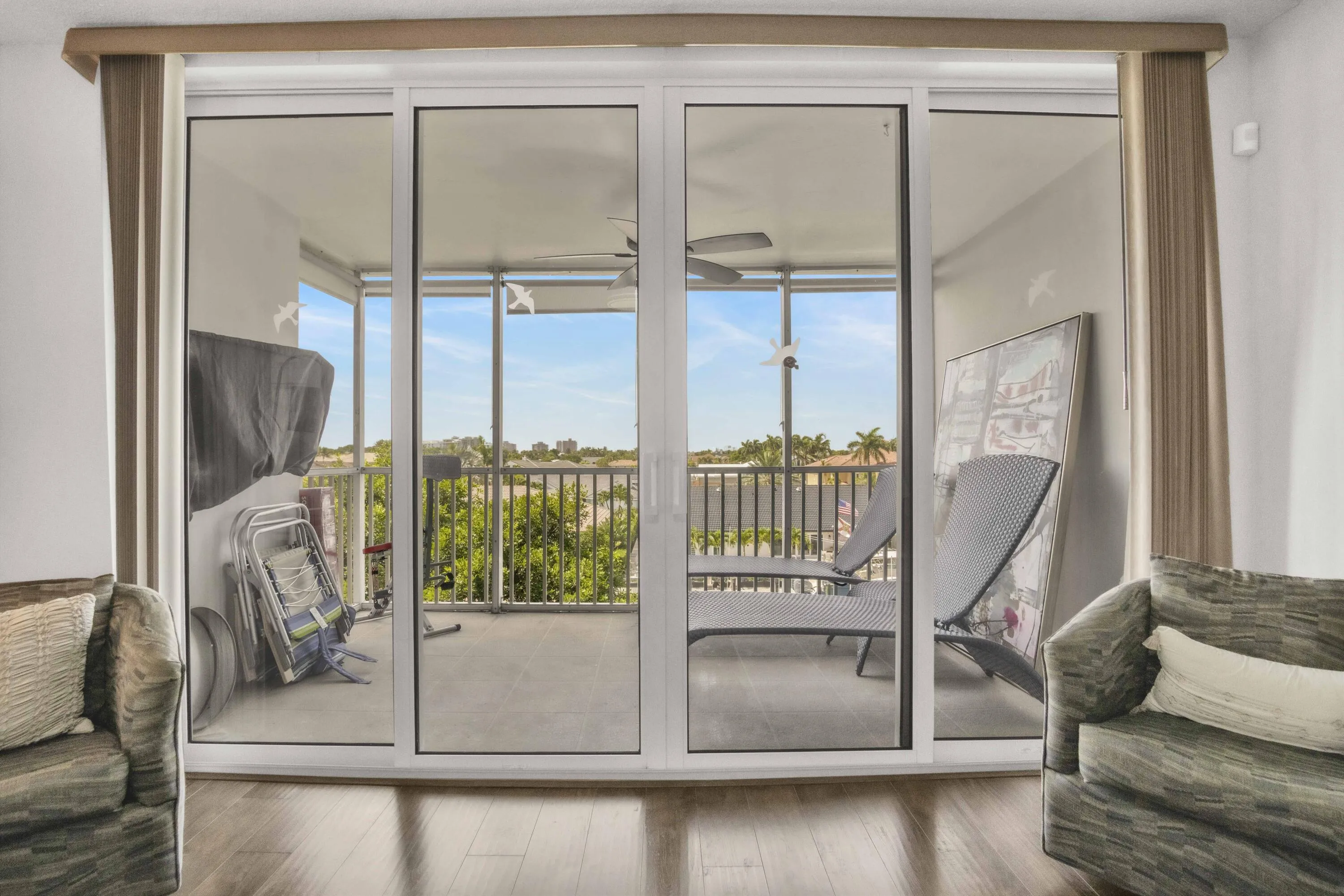 3000 NE 48th Ct-20
