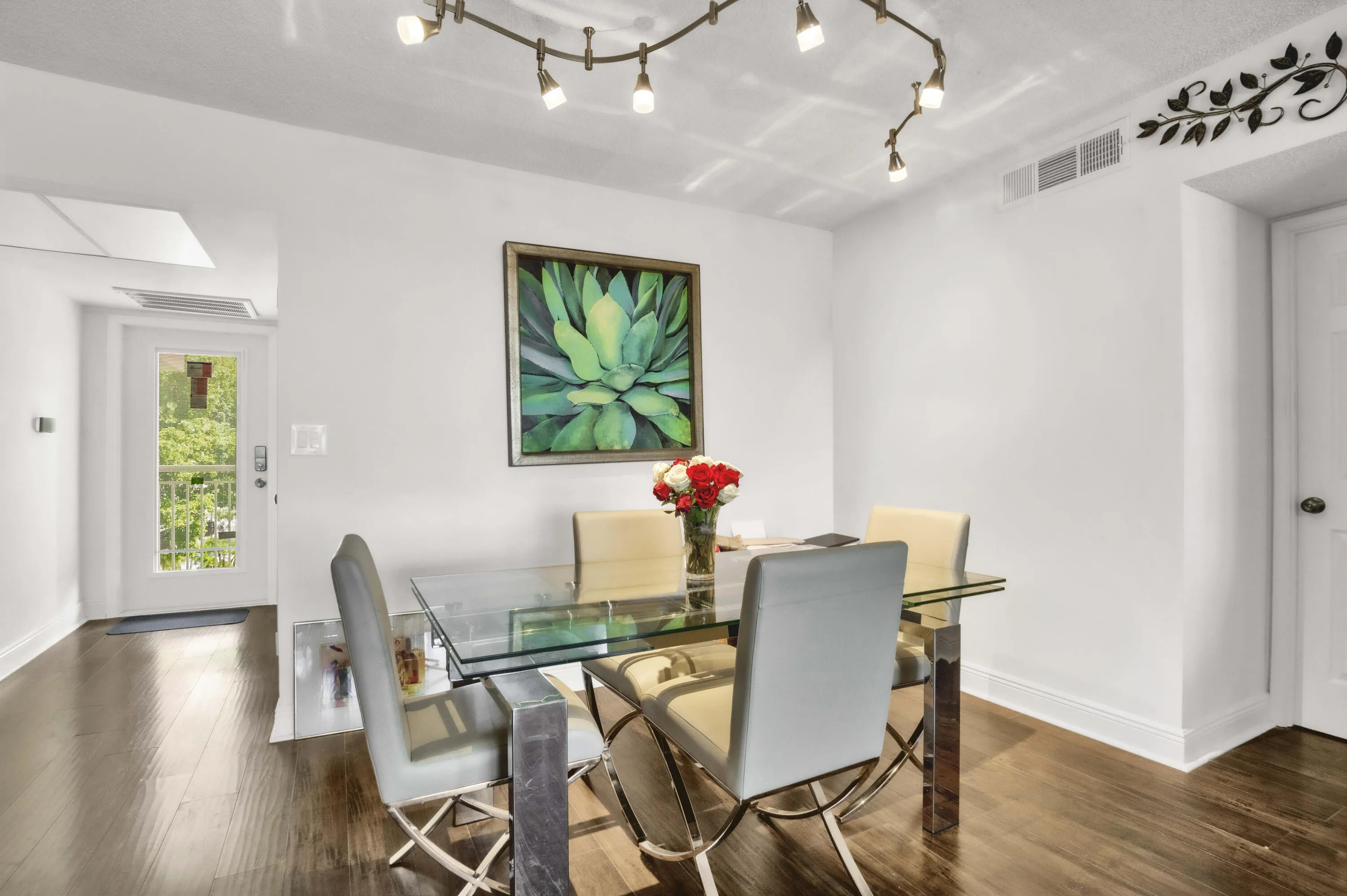 3000 NE 48th Ct-15
