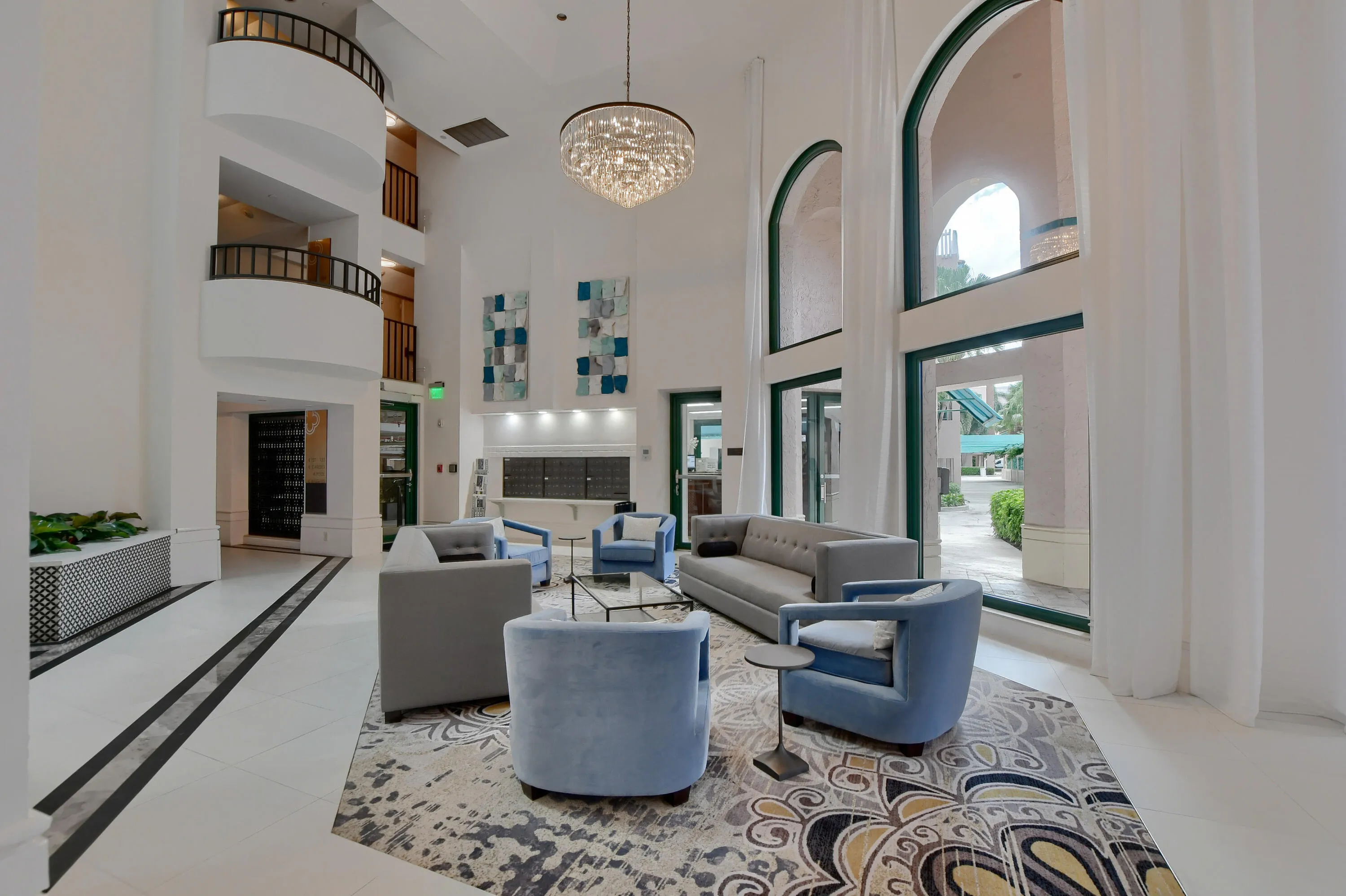Mizner court