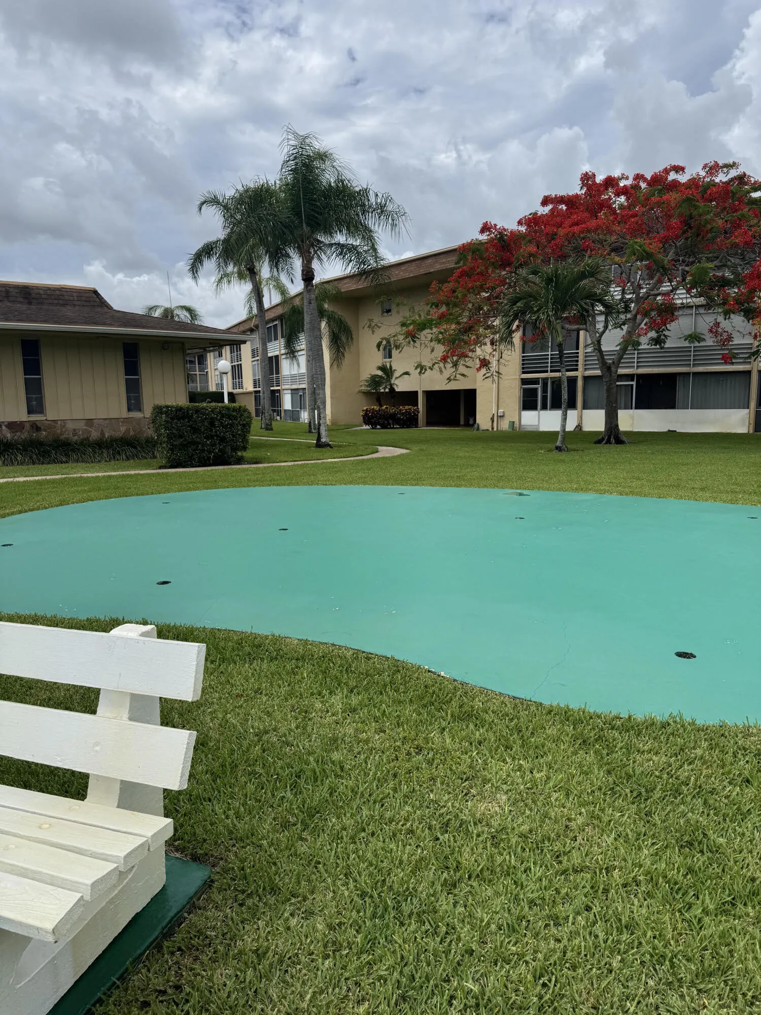 So fun putting green for practice