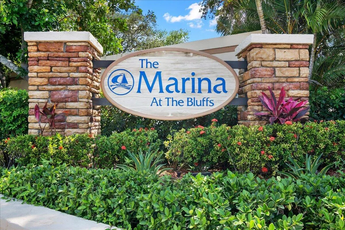 Entrance Sign