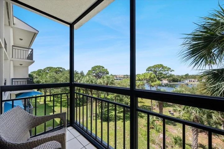 Living Room Screened Balcony