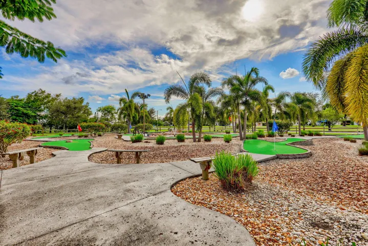 76-web-or-mls-Cypress Lakes (22)