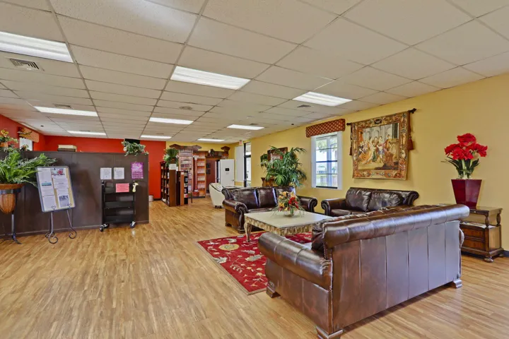 65-web-or-mls-Cypress Lakes (11)