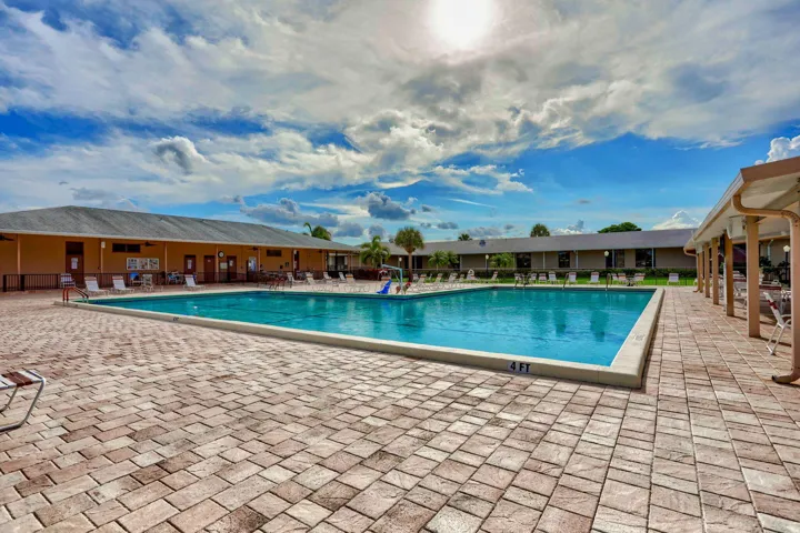 71-web-or-mls-Cypress Lakes (17)