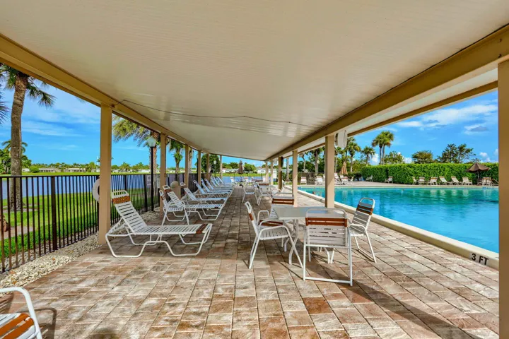 70-web-or-mls-Cypress Lakes (16)