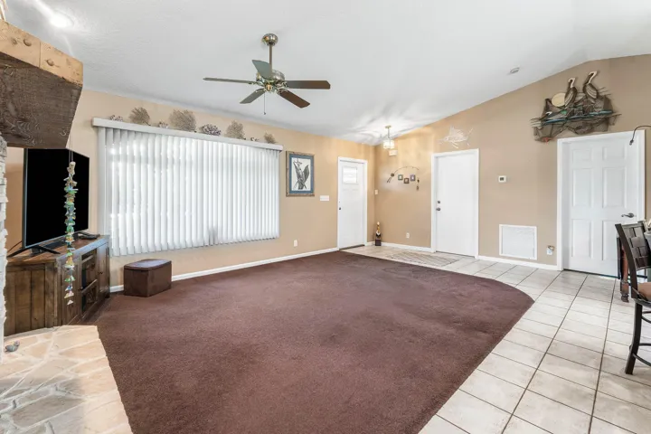 011-1354874thStreetNorth-WestPalmBeach-F