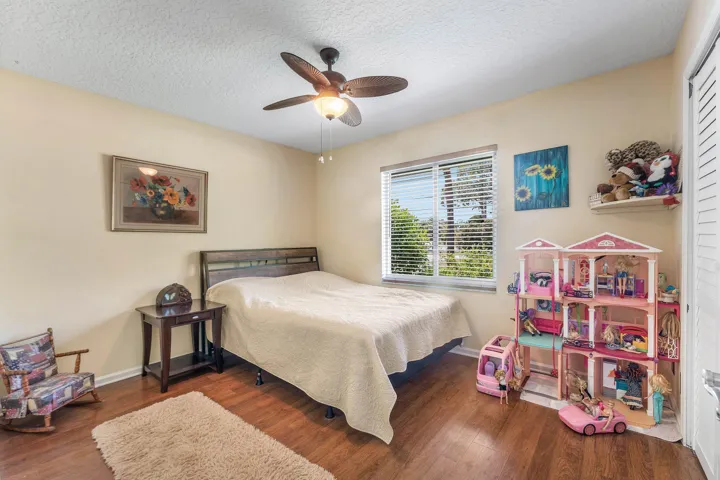 020-1354874thStreetNorth-WestPalmBeach-F