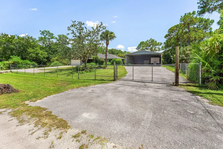 002-1354874thStreetNorth-WestPalmBeach-F