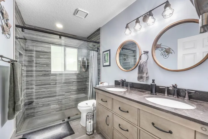 021-1354874thStreetNorth-WestPalmBeach-F