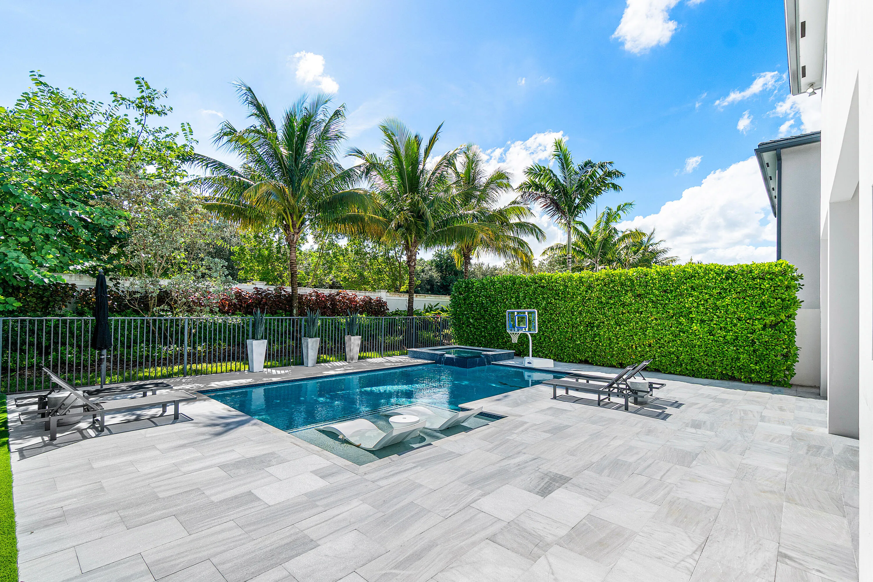 Property photo 47