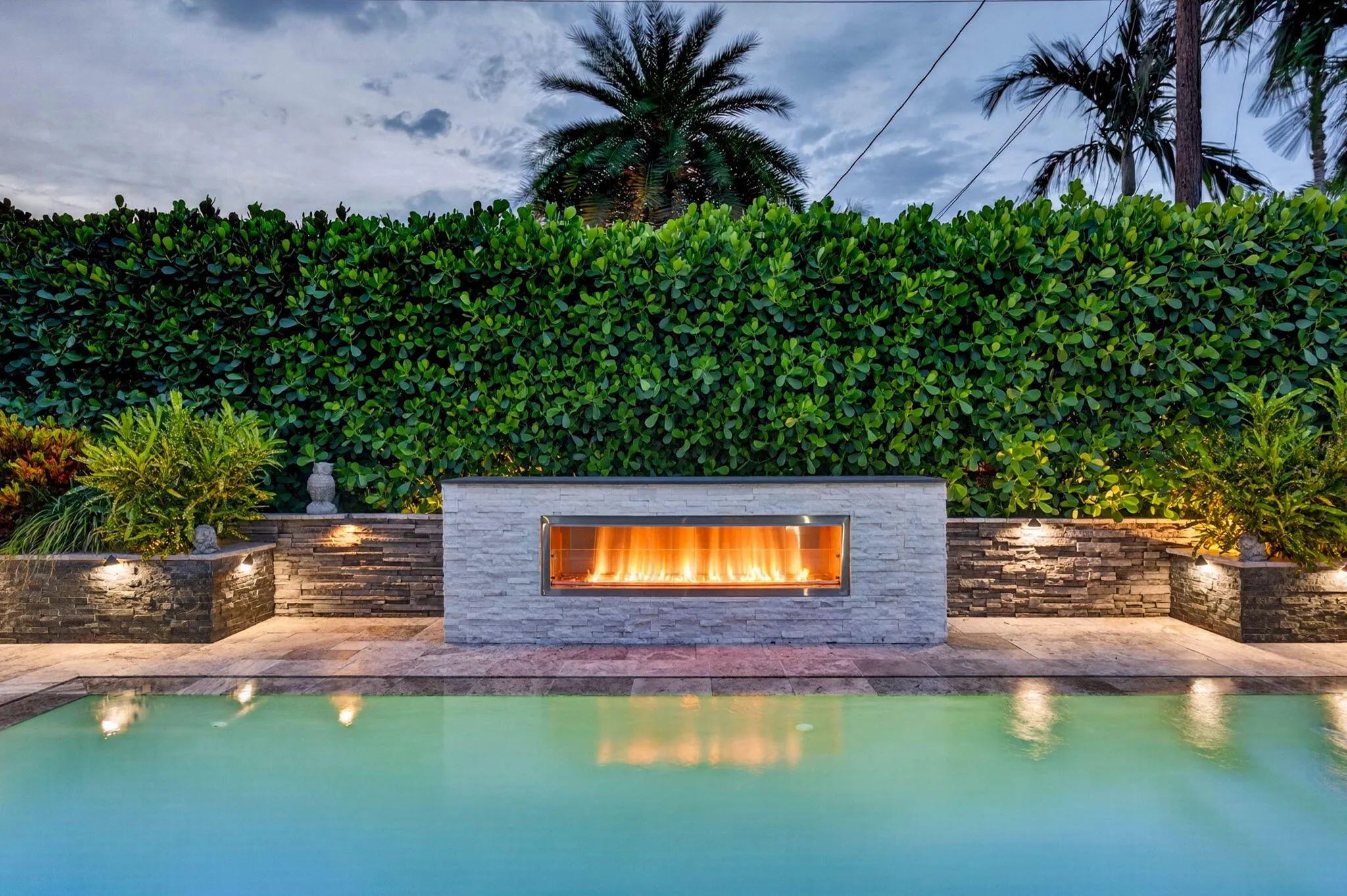 GAS FIREPLACE VIEW AT NIGHT