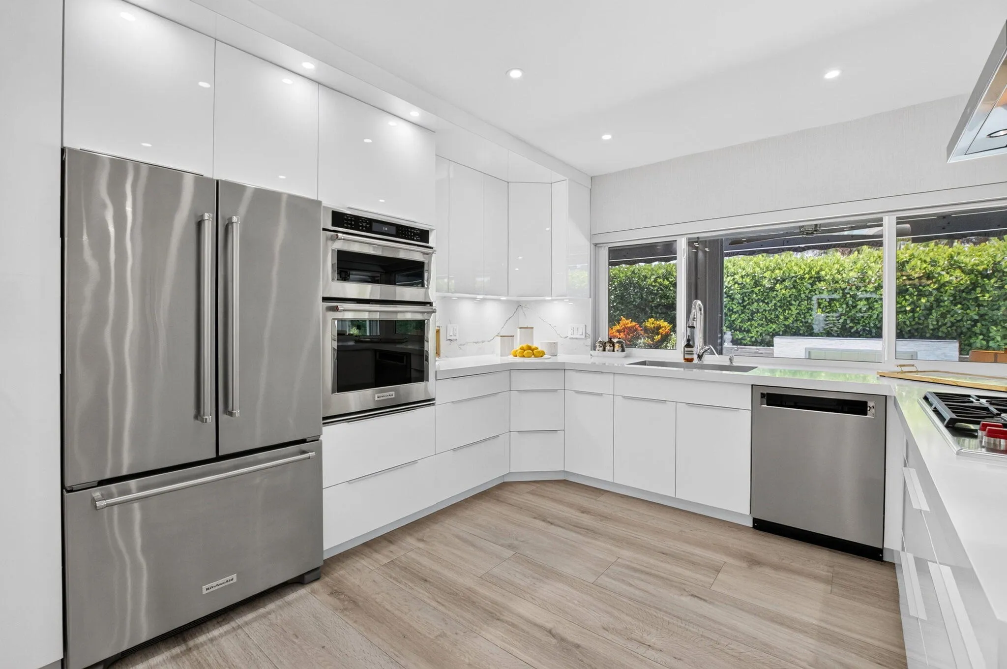 KITCHEN VIEW