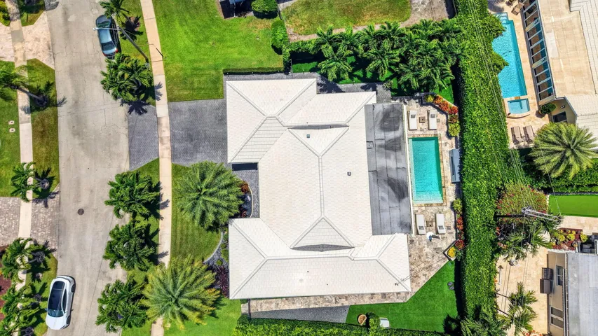 AERIAL VIEW OF PROPERTY