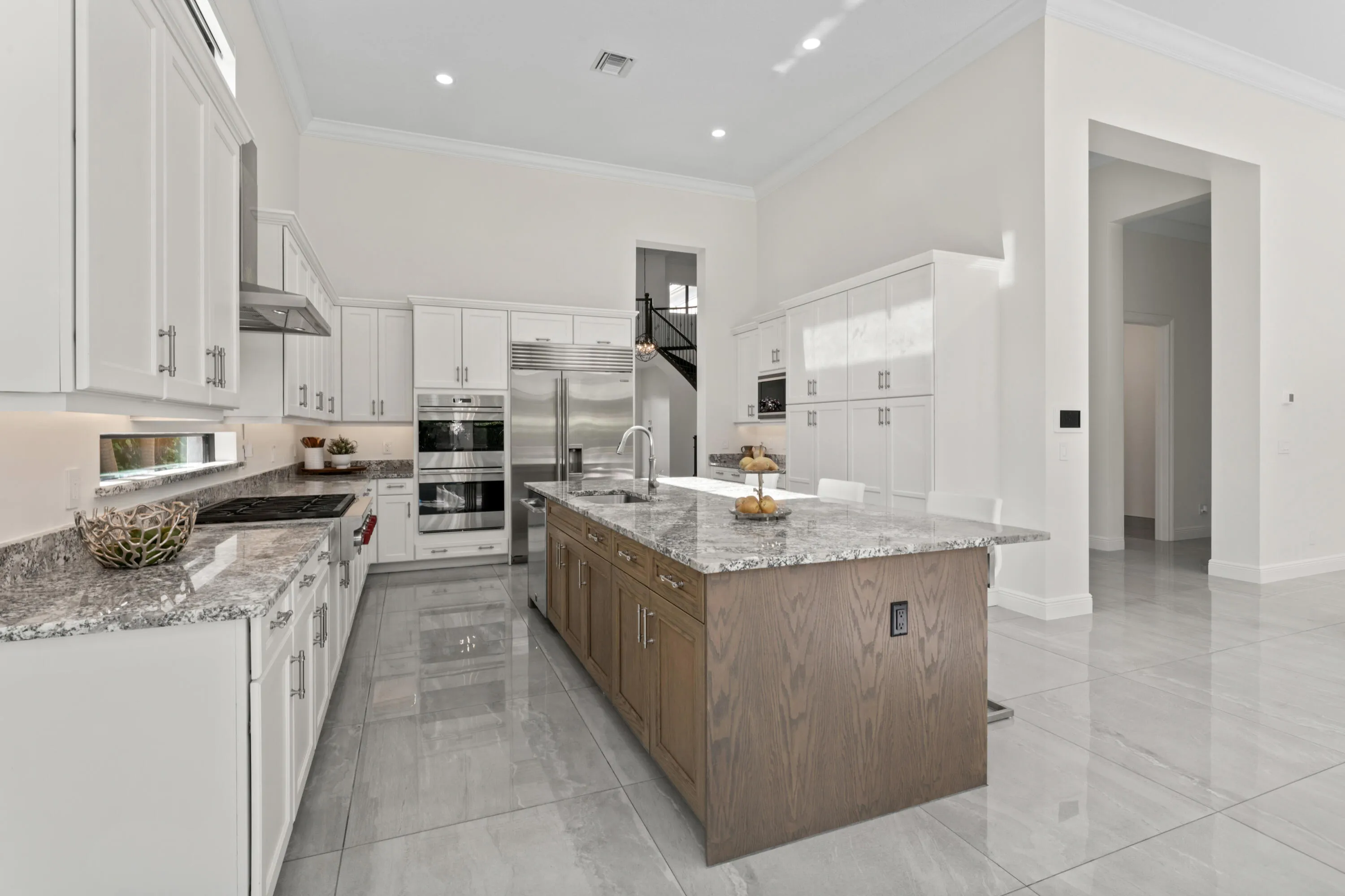 photos_high_resolution_2630_NW_69th_St_B