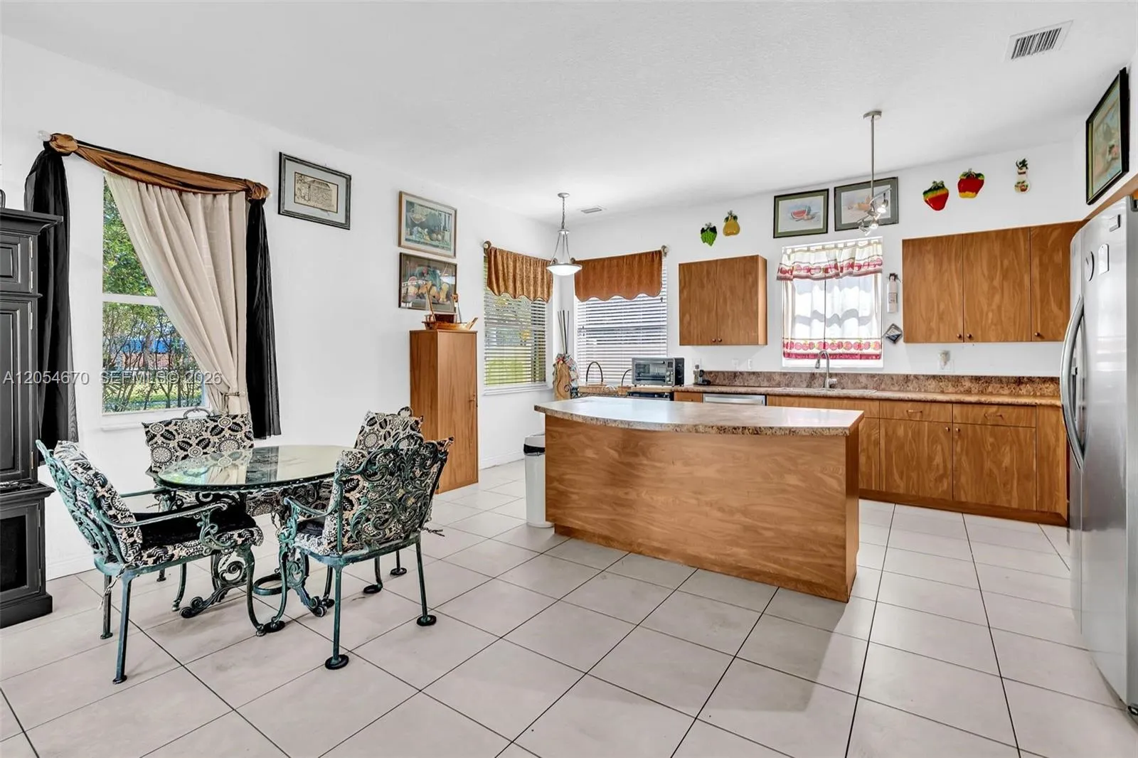 Property photo 38