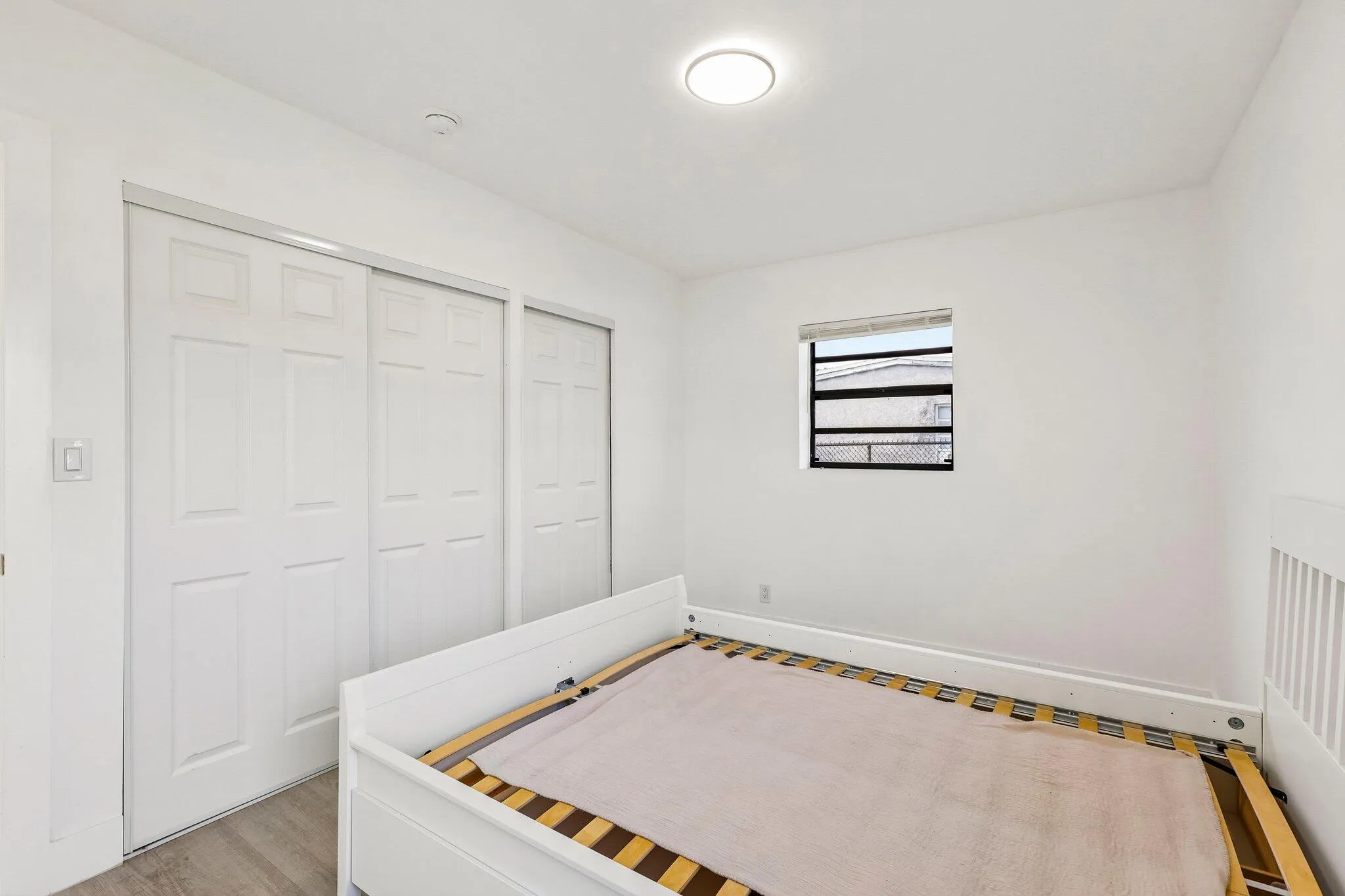 23-web-or-mls-NW 19th Ave-S1607-023