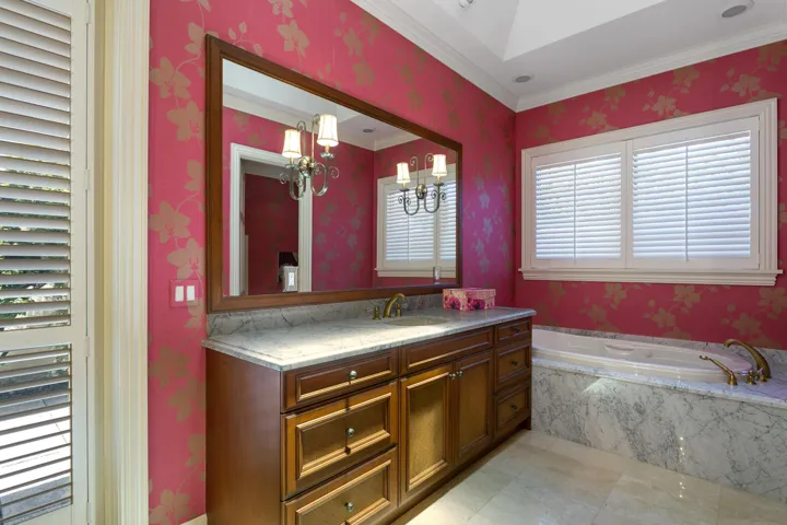 Ladies Master Bathroom