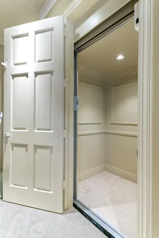 Elevator