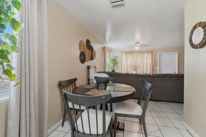 726_41st_St_WPB_004