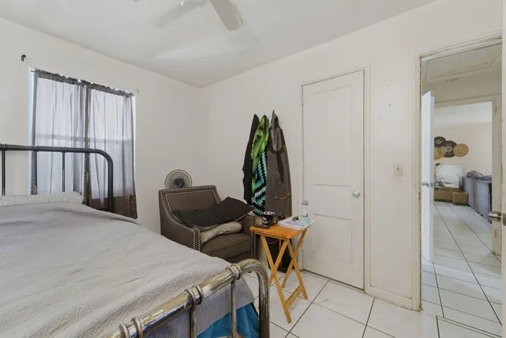 726_41st_St_WPB_014