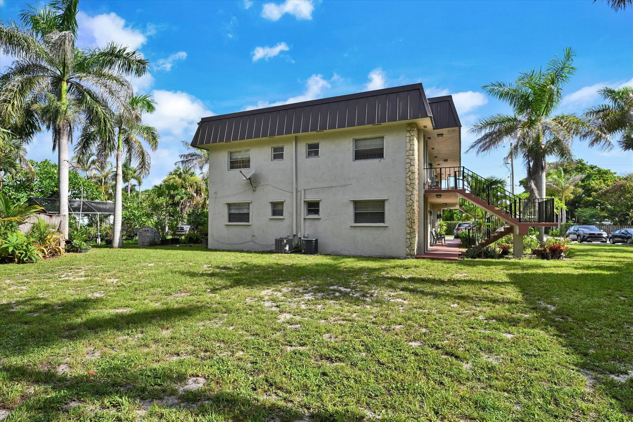 21-404 Fern St 3A-21