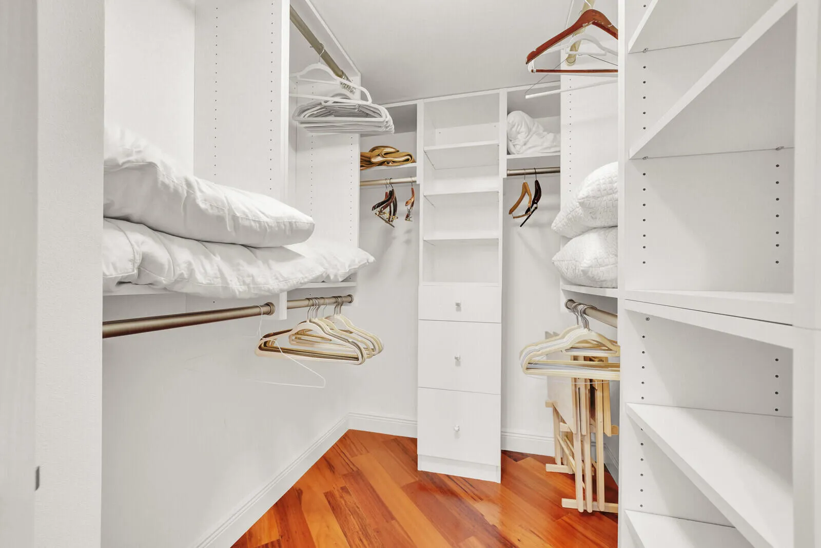 Walk in Closet