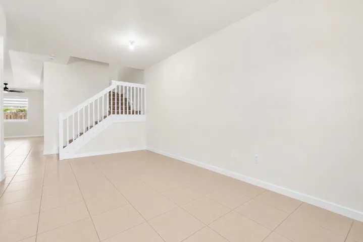 Furnishings deleted by AI.