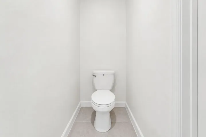 Furnishings deleted by AI.