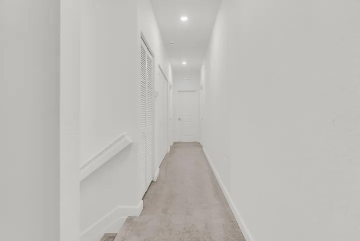 Furnishings deleted by AI.