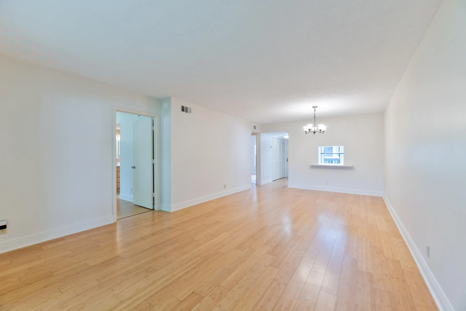 20260715 - 225 SE 10th St Unit 11D - MR-