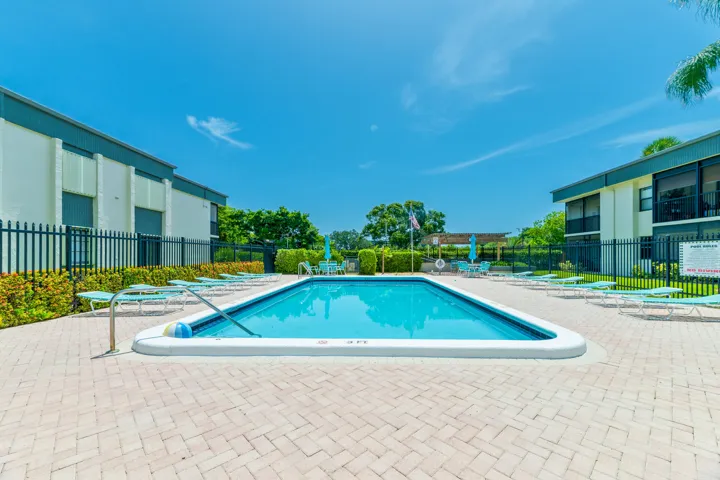 20260715 - 225 SE 10th St Unit 11D - MR-