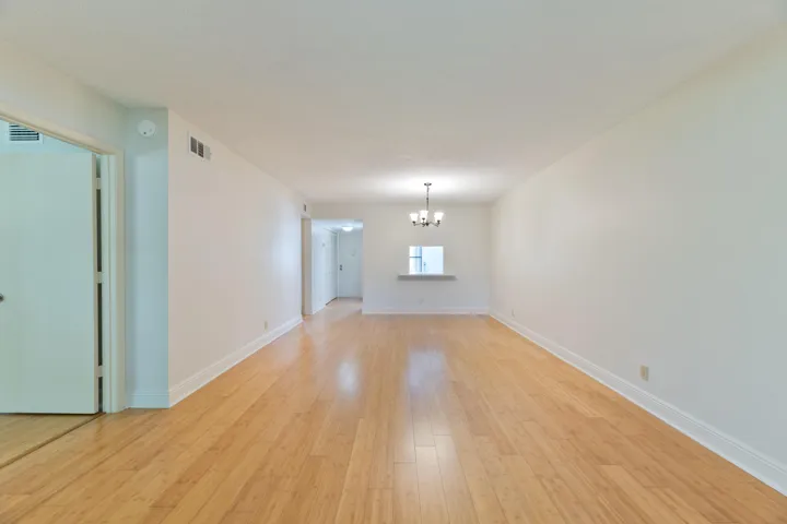 20260715 - 225 SE 10th St Unit 11D - MR-
