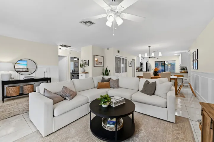08 Living room 05