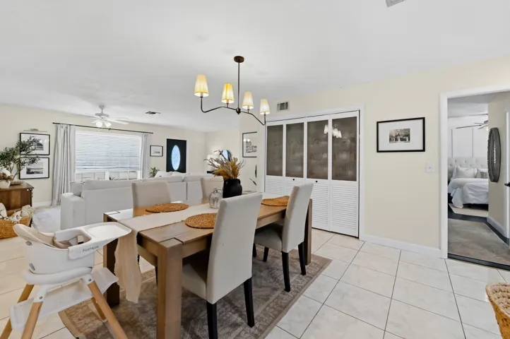 10 Dining area 02