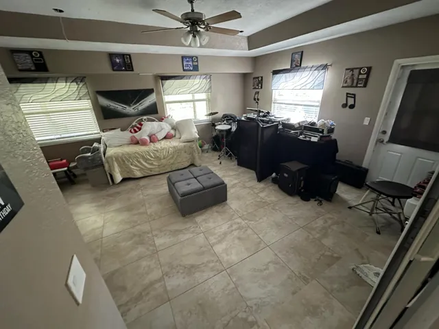 Bonus room