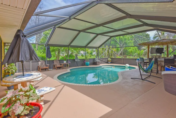 Screened Patio