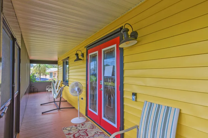 Wraparound Porch