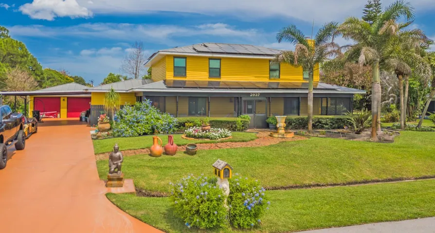 4 Beds - 3 Baths - 2 Car Garage - Pool