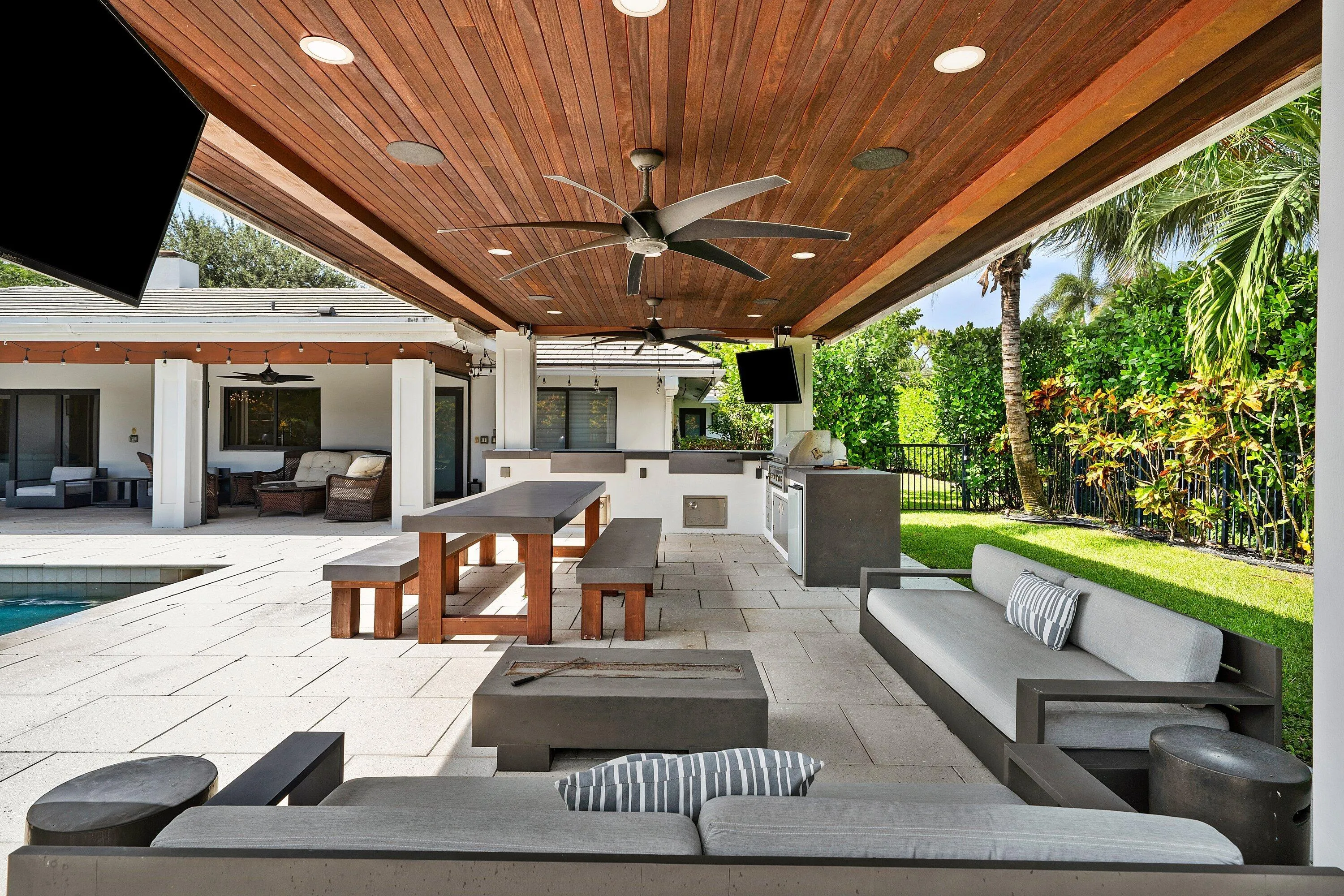 048-2040Northwest25thStreet-BocaRaton-FL