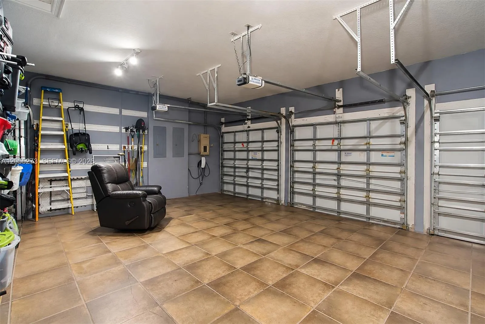 Property photo 81