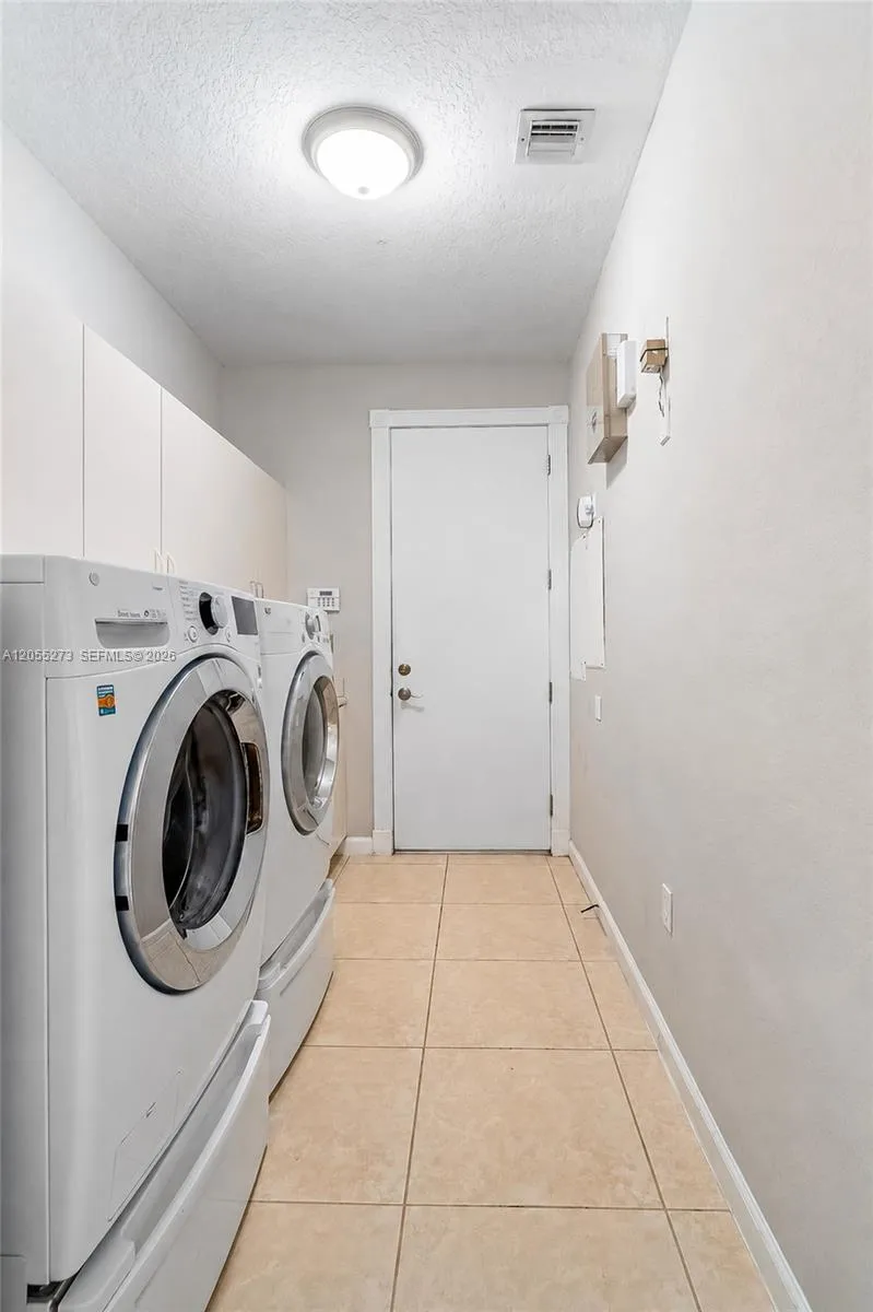 Property photo 71