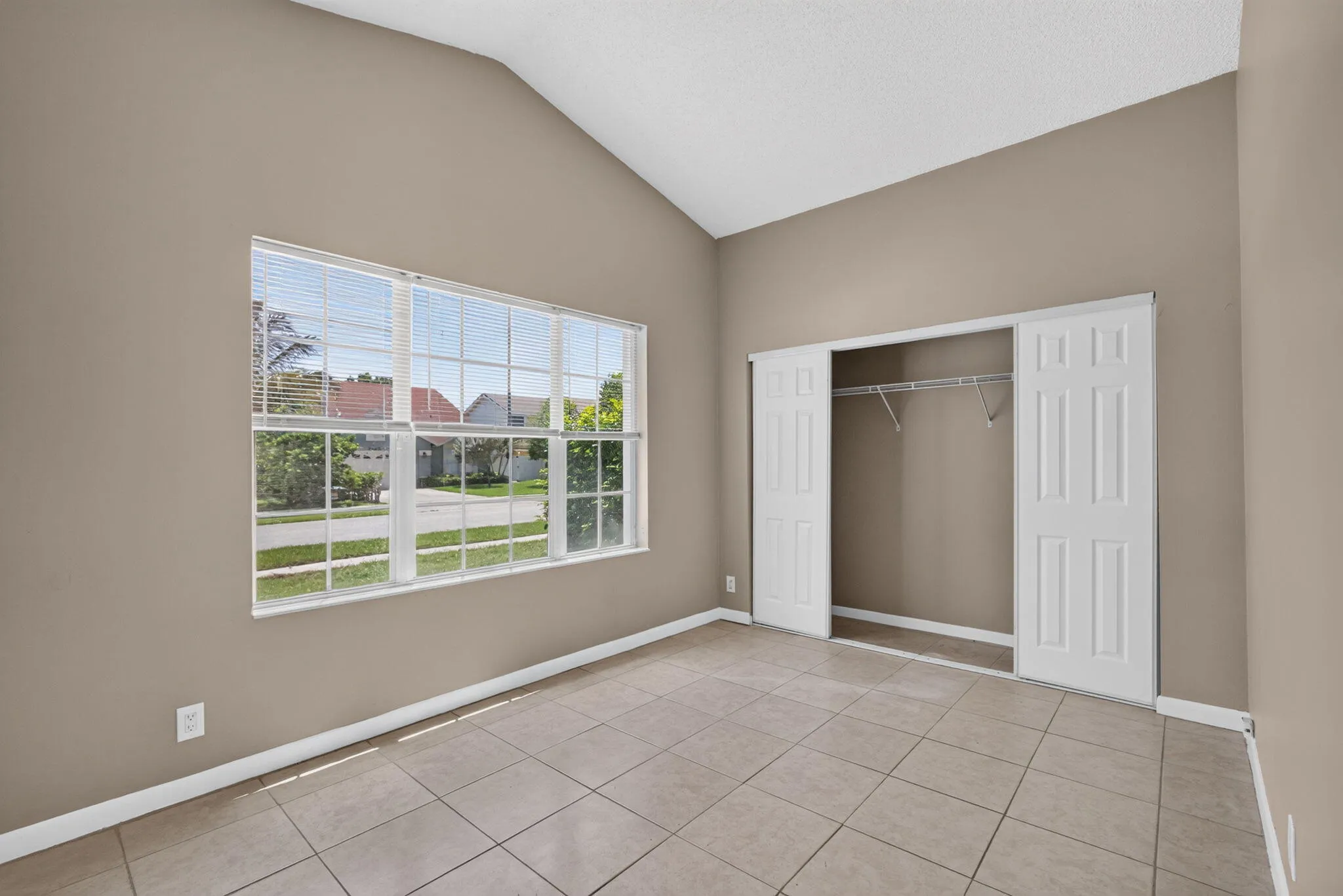 37-web-or-mls-5D1A5664